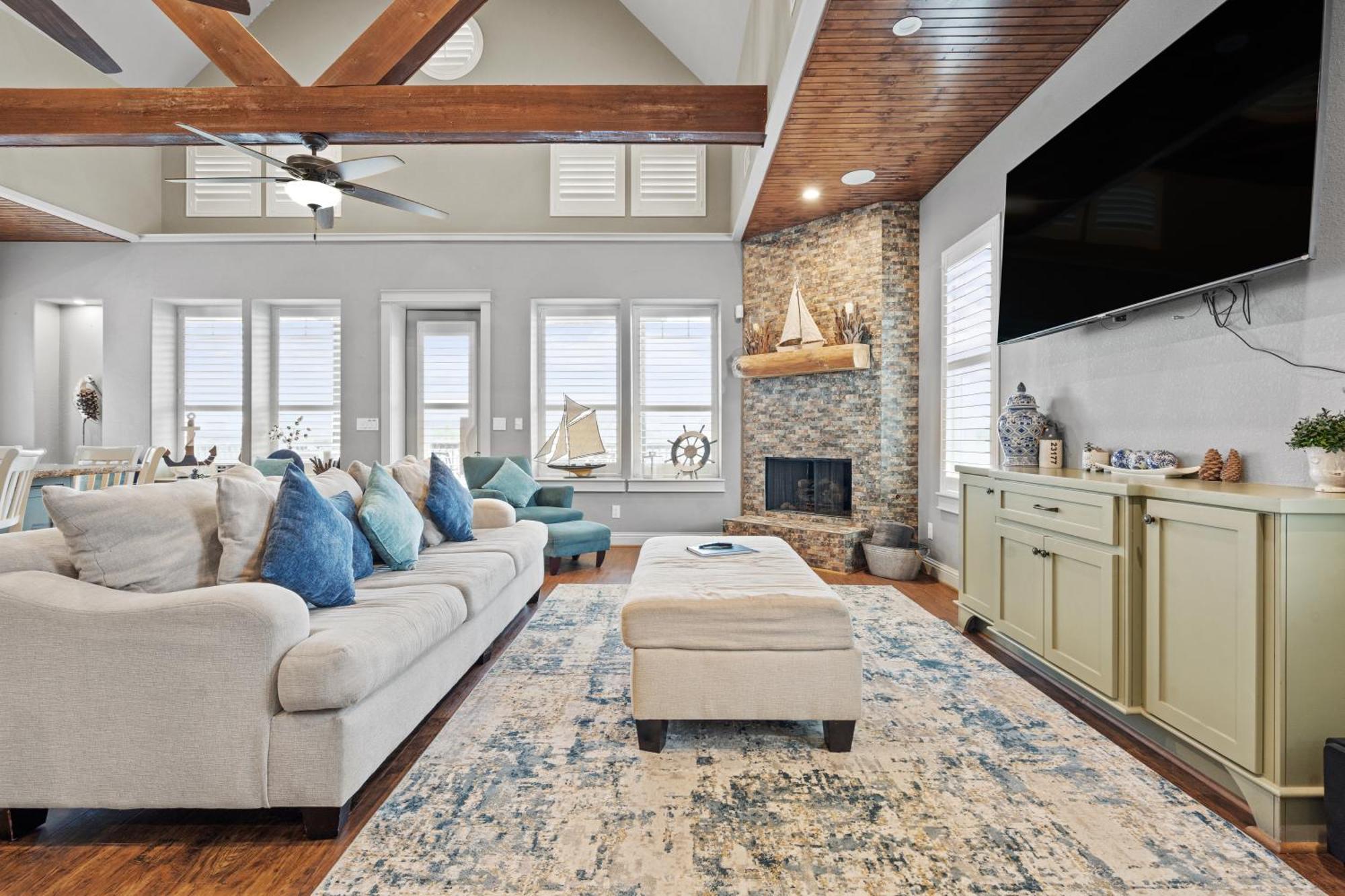 Luxury Waterfront Home Family And Pet Friendly Near Surfside Beach 11 Mins 프리포트 외부 사진