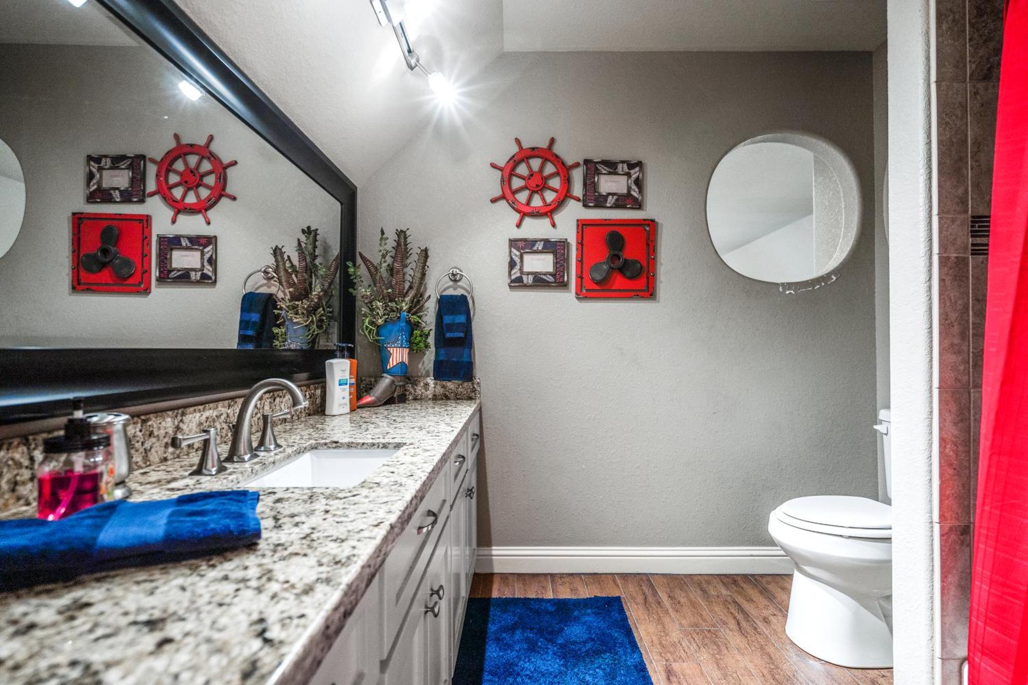 Luxury Waterfront Home Family And Pet Friendly Near Surfside Beach 11 Mins 프리포트 외부 사진