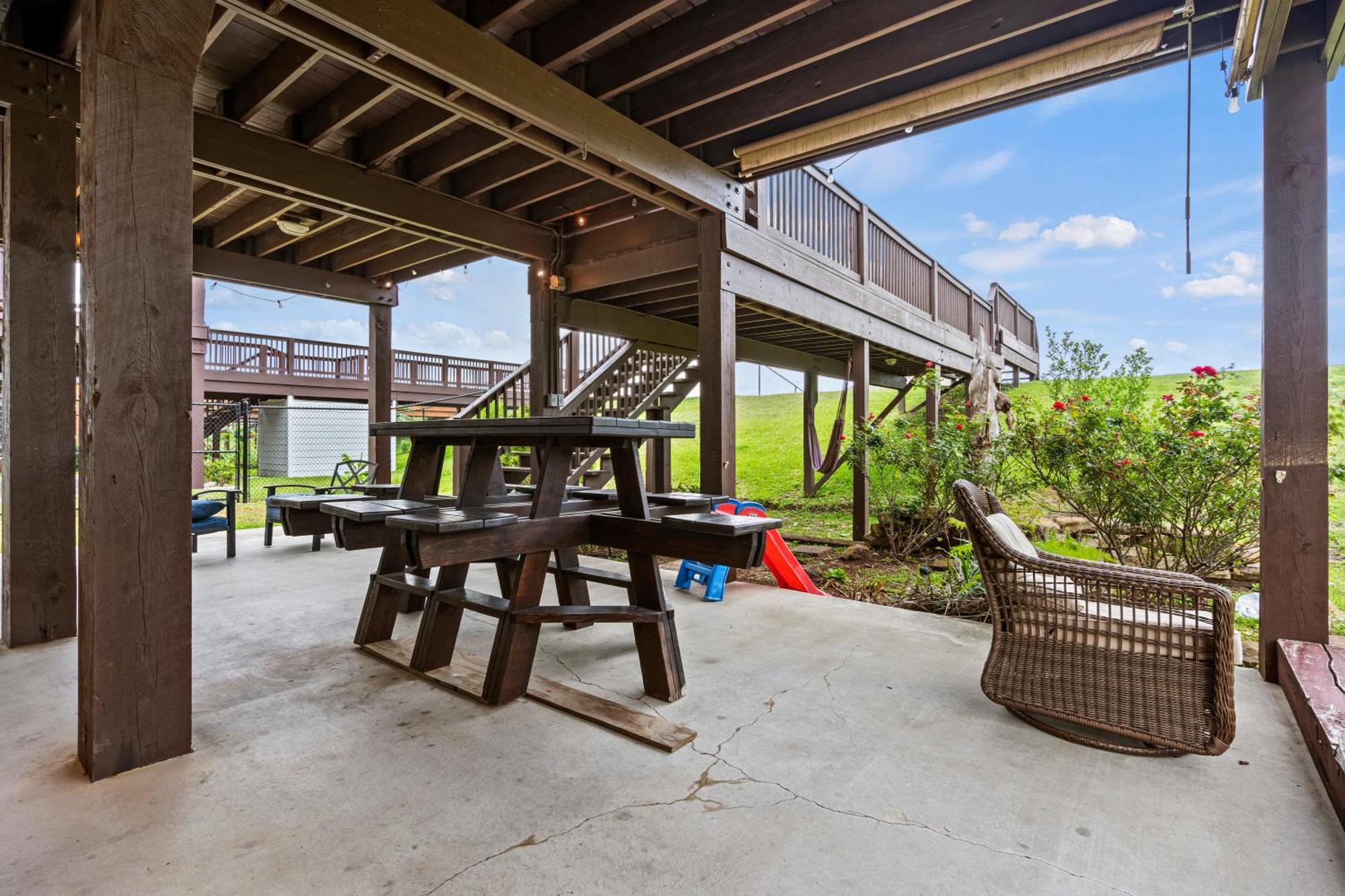 Luxury Waterfront Home Family And Pet Friendly Near Surfside Beach 11 Mins 프리포트 외부 사진